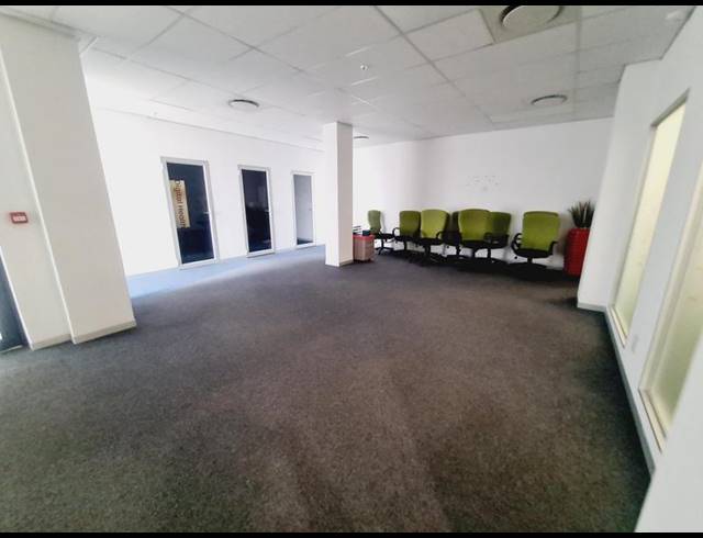 BUSINESS PROPERTY TO RENT IN MENLYN